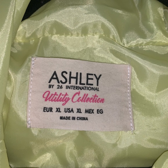 Forever 21 zip up windbreaker - Picture 6 of 6